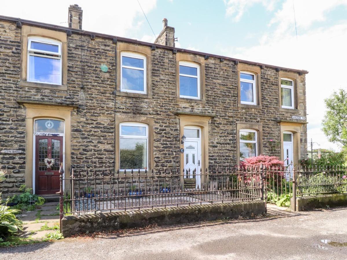 Kingfisher Cottage, 11 Airebank Terrace Skipton Eksteriør billede